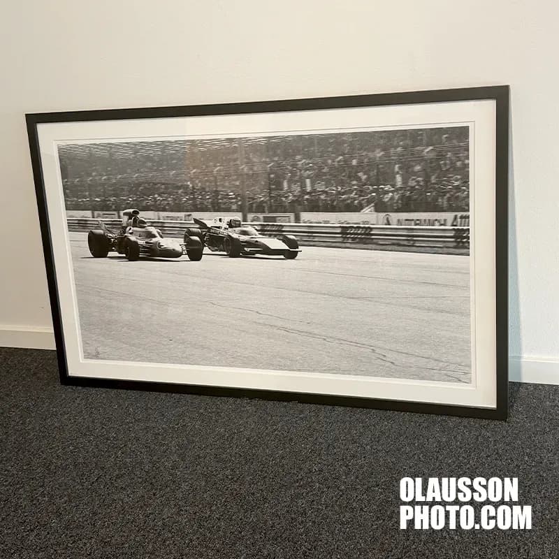 Tavla på Ronnie Peterson i March 711 och Clay Reggazzoni i Ferrari på Monza 1971